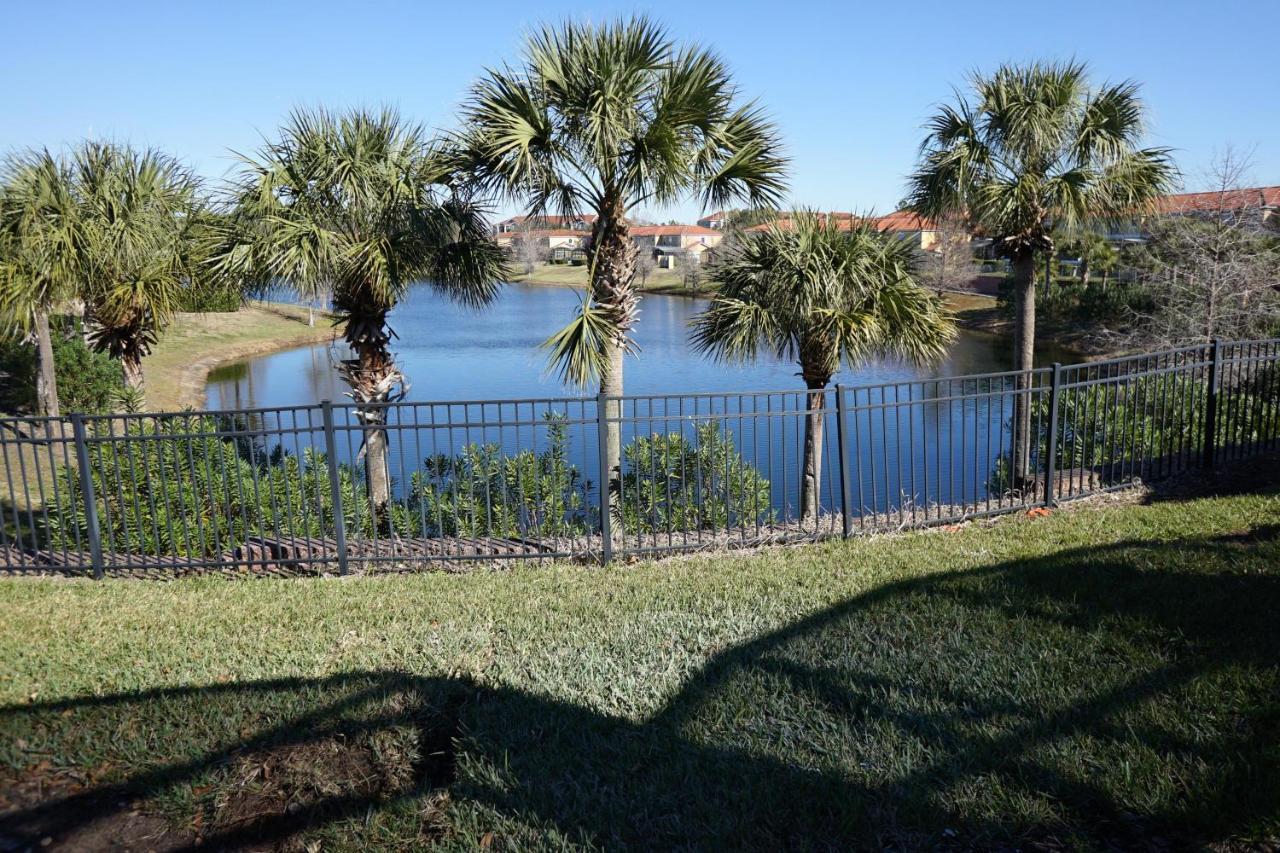 New! Lakefront Views- Encantada Resort Townhouse Kissimmee Luaran gambar